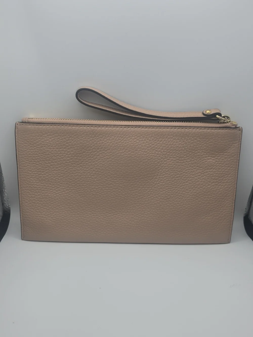 Michael Kors Nude Beige W/ Gold Hardware & MK Clutch/Wristlet (NWOT)✨️